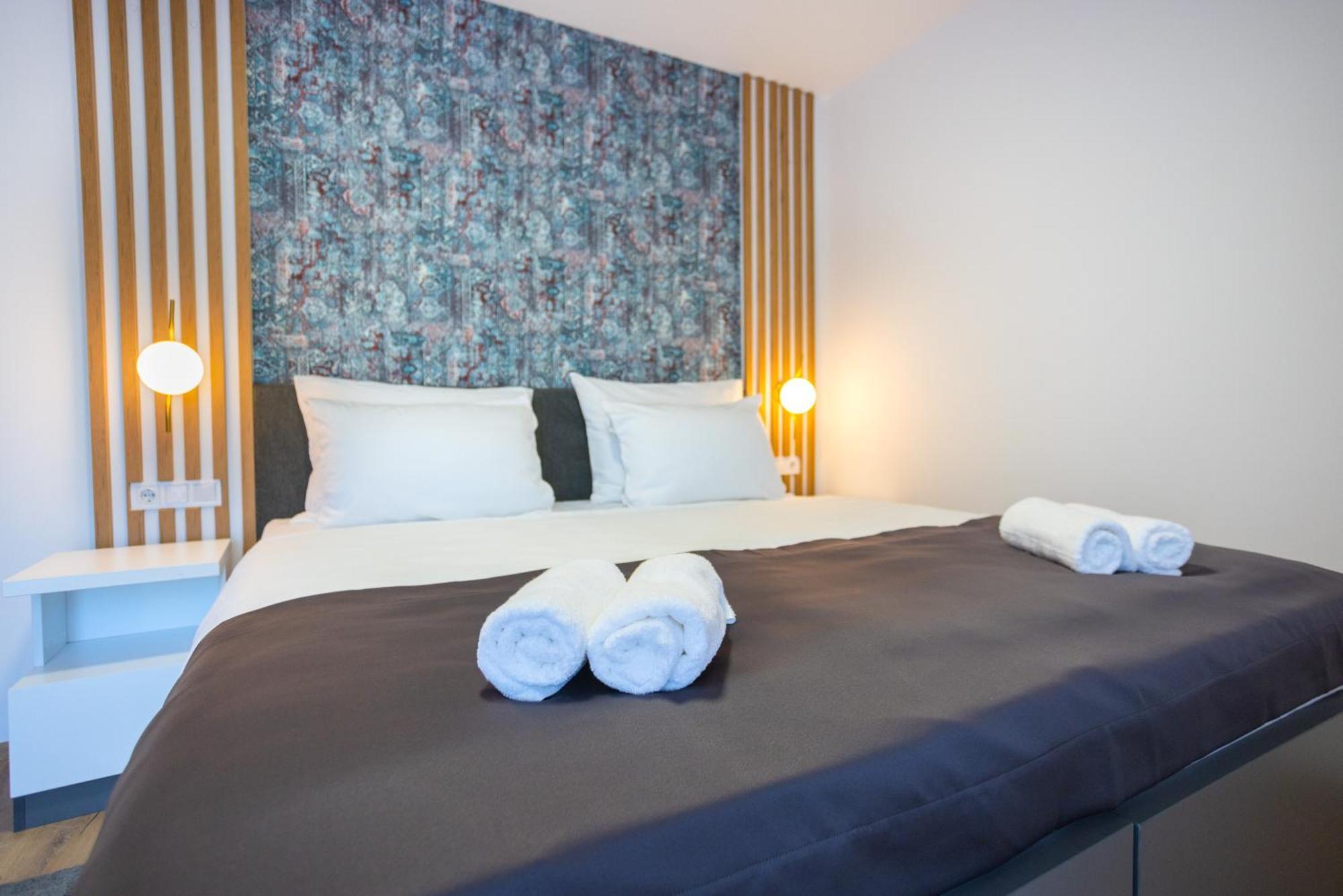 Happy House Old Town Luxury Apartment *